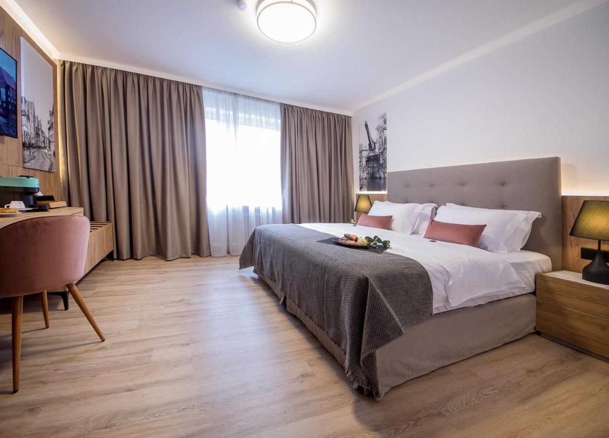 Gaestehaus Zum Roten Hahn Lüneburg Zewnętrze zdjęcie